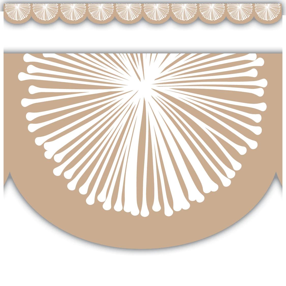 Natural Poms Scalloped Magnetic Border